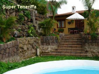 Ferienhaus Casa Aurora -  El Socorro - Teneriffa Nord - Pool und Garten