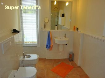 Ferienvilla Teneriffa Nord - Bad mit Dusche